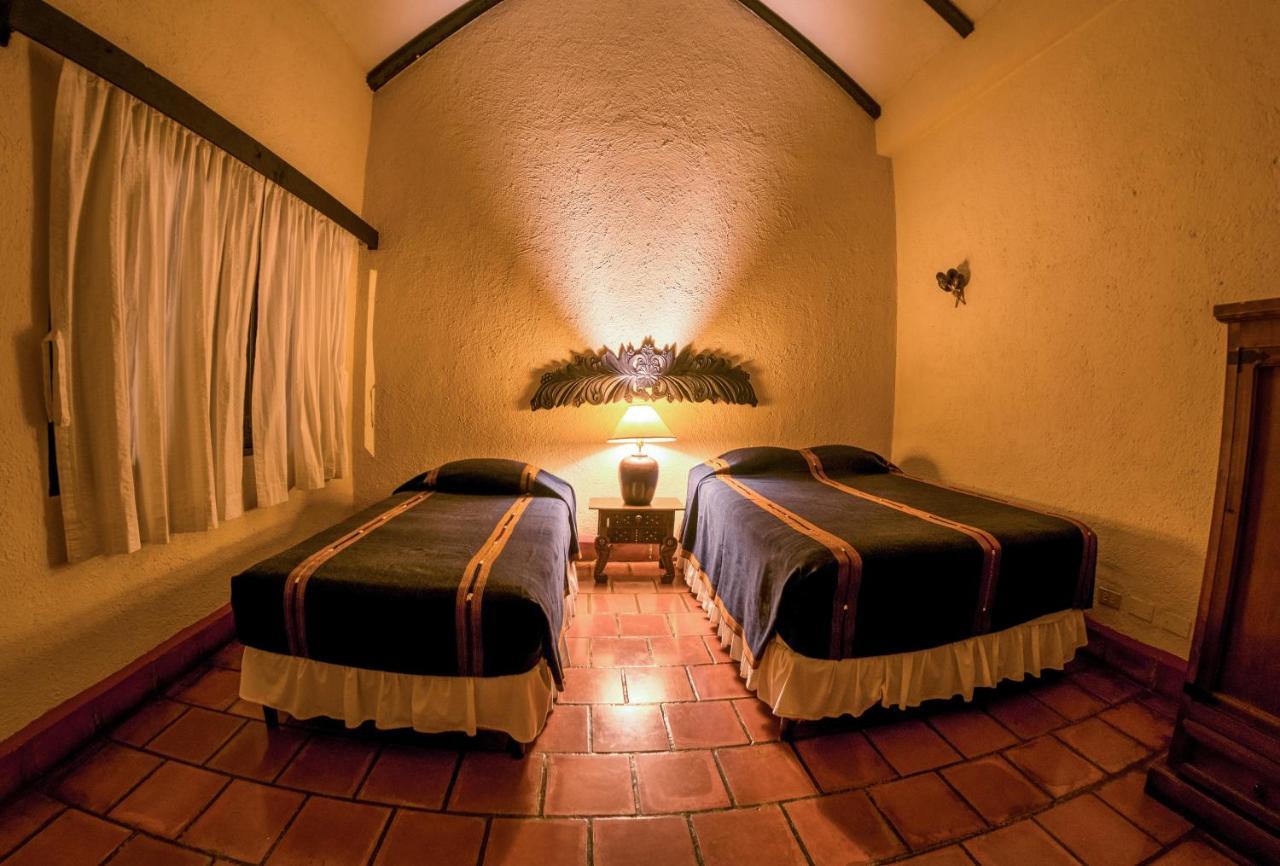 Hotel Toliman San Lucas Tolimán Εξωτερικό φωτογραφία